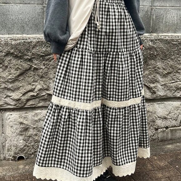 Dresses & Skirts - Black And White Casual Women's Plaid Contrast Lace Trim Skirt